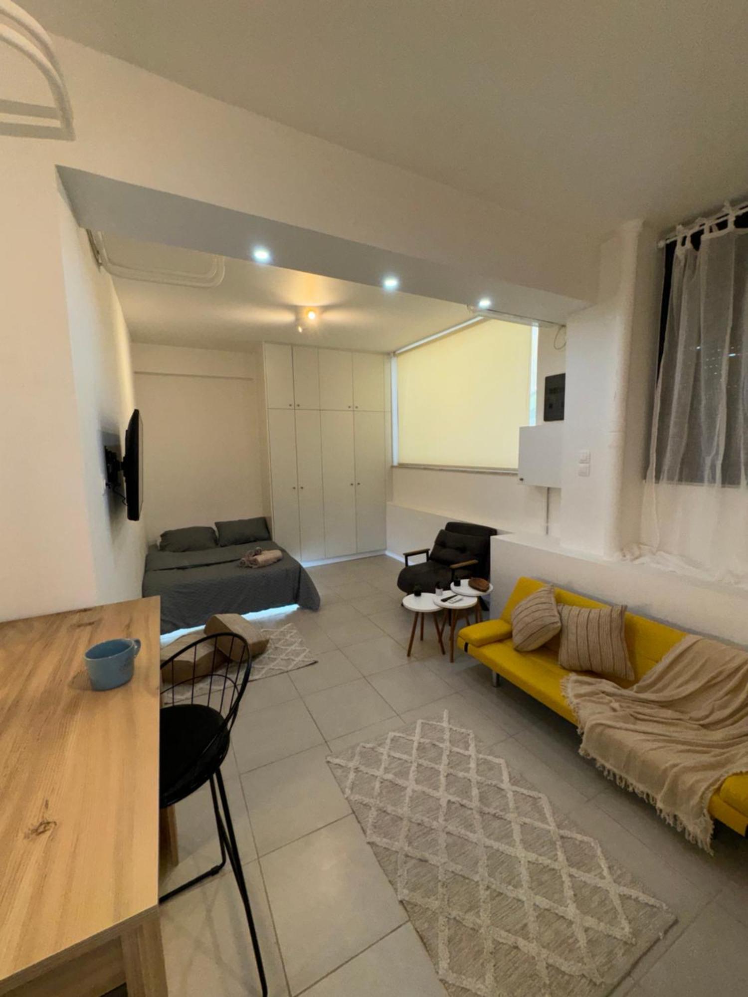 Quiet Stylish Apartment